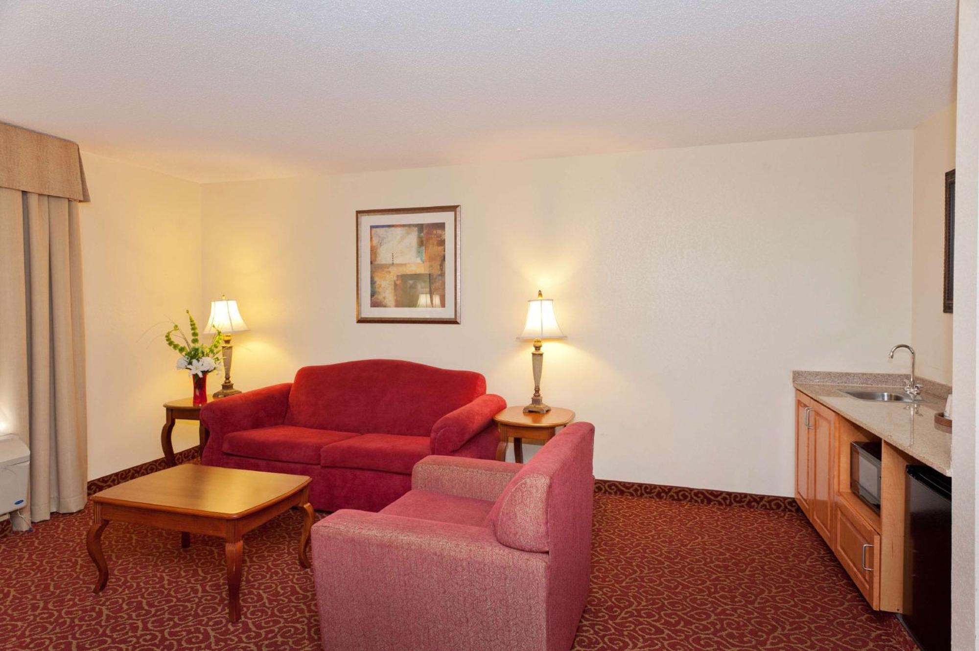 Hampton Inn & Suites Mccomb Exterior photo